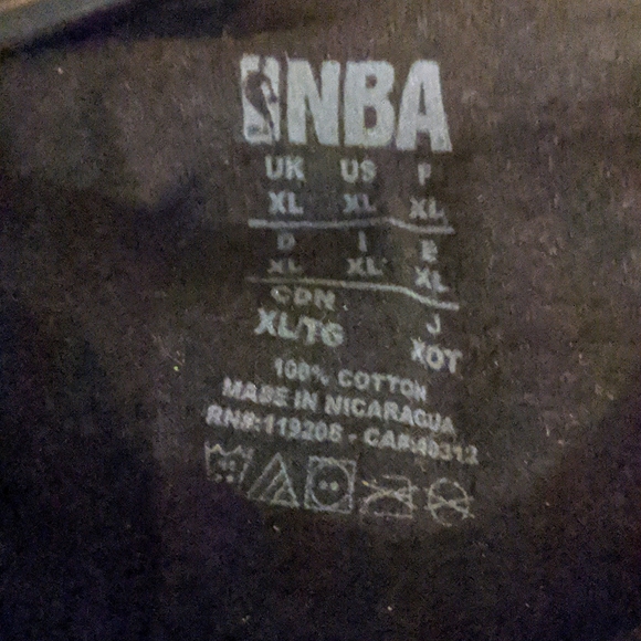 Tony Parker Official NBA shirt - Picture 6 of 7